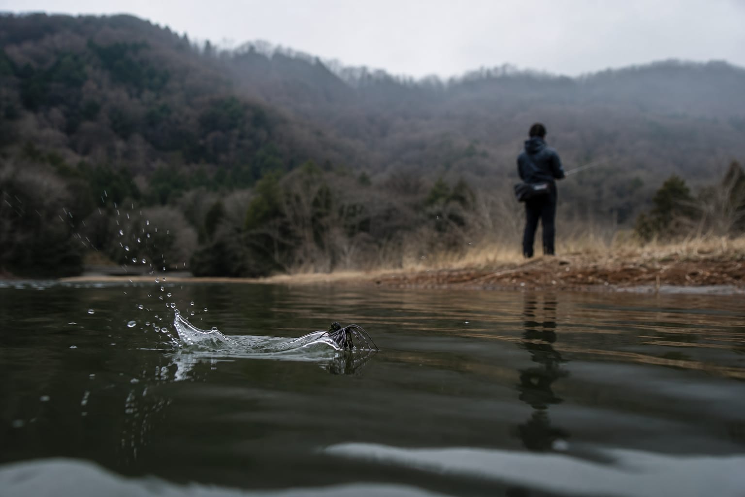 3.5gラバージグが夏の霞水系を制する理由